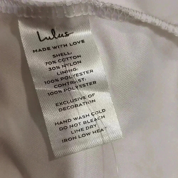 Nwt Lulu's lace fully lined wedding gown - Picture 8 of 8